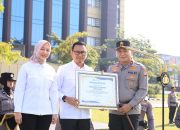 268 PHL dan P3K Polda Riau Terima BPJS Ketenagakerjaan, Kapolda Tekankan Solidaritas dan Larangan Hedonisme