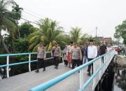 Tinjau Jembatan Merah Putih di Dumai, Kapolda Riau: Ini Wujud Pengabdian Polri untuk Masyarakat