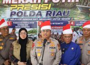 Ekspedisi Merah Putih Presisi Polda Riau Tanam 810 Mangrove dan Salurkan Bantuan bagi Masyarakat Pesisir Sinaboi