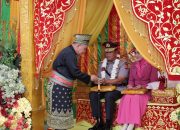 Kental Nuansa Melayu, Kapolda Riau Irjen Pol Arman Achdiat Awali Tugas dengan Tepuk Tepung Tawar
